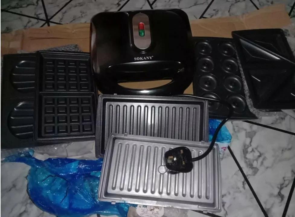 6 in 1 Sandwich Maker