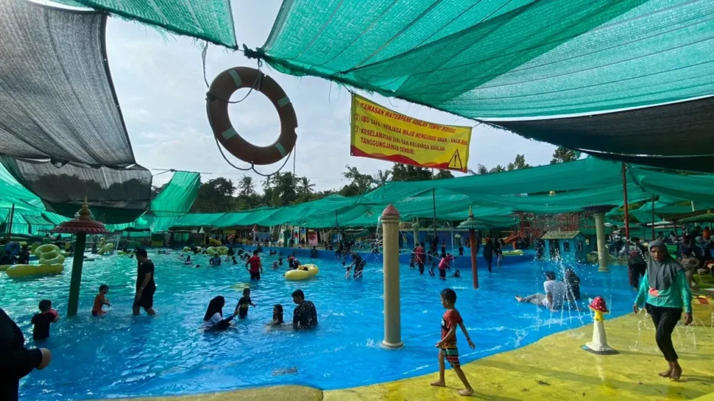 Kubang Gajah Waterpark