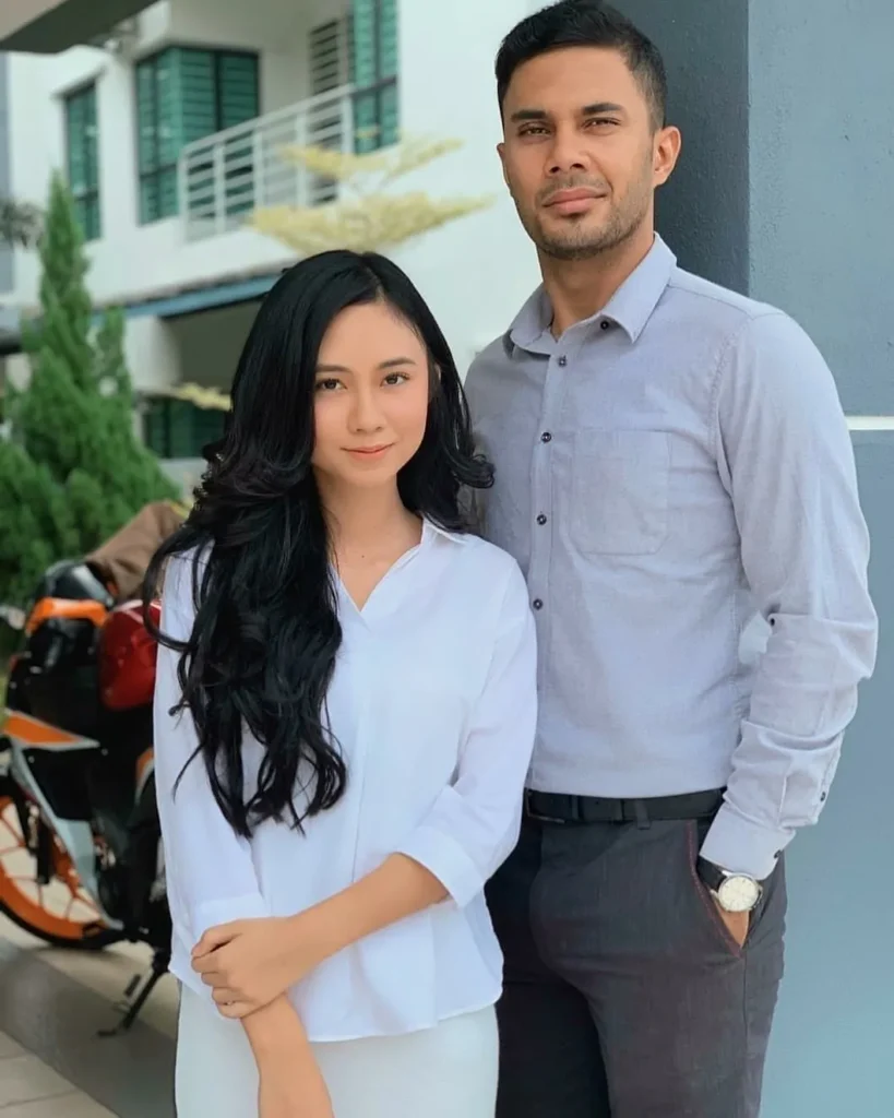 Pelakon Cinta Sesungguhnya