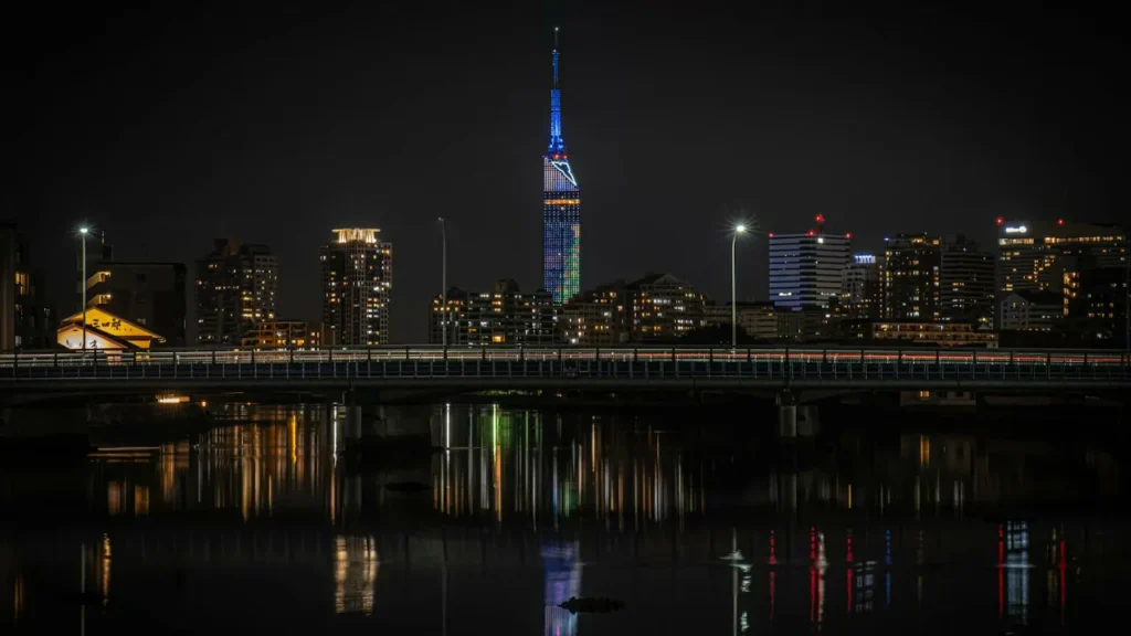 Tempat menarik di Fukuoka Tower