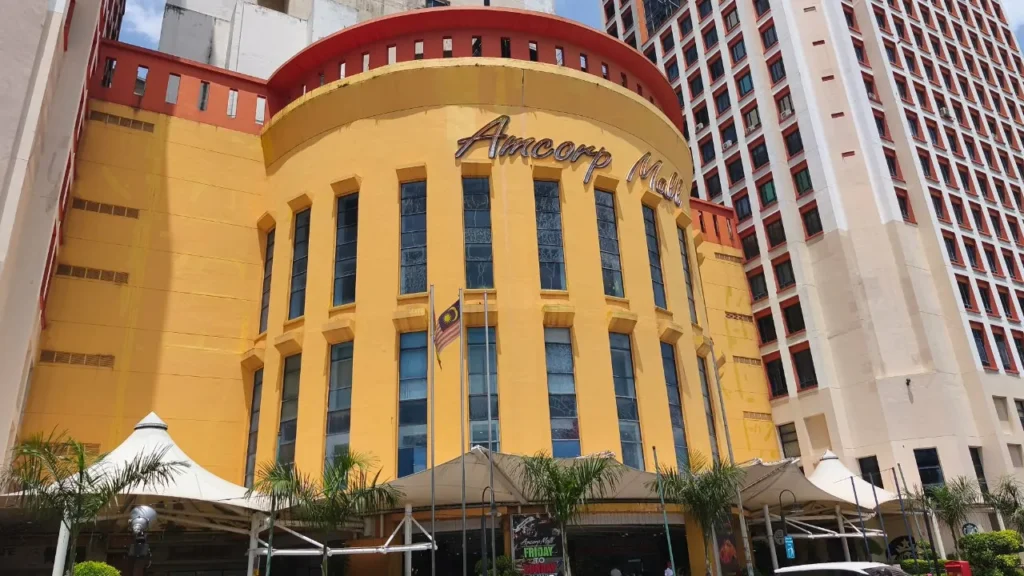 Amcorp Mall
