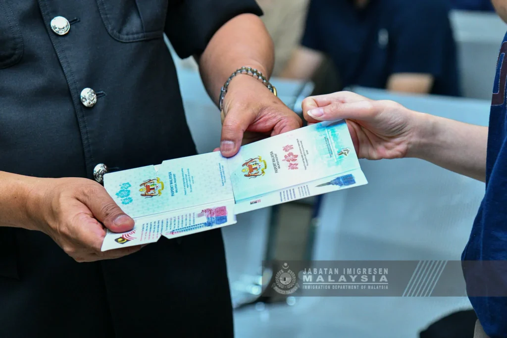 pasport baru malaysia